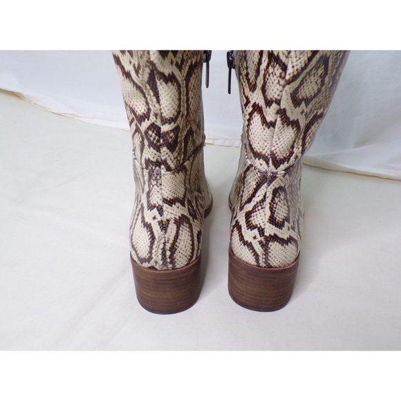 🆕 VINCE CAMUTO Beaanna Knee High Snake Print Boot Natural 8 - Picture 9 of 13